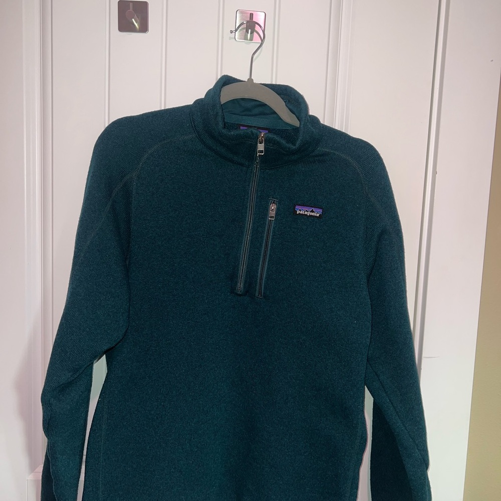 Patagonia better sweater quarter zip in forest green (rare color)